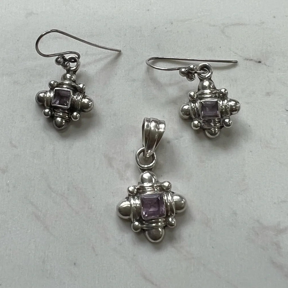 Vintage Sterling Silver Amethyst Pendant & Earring set